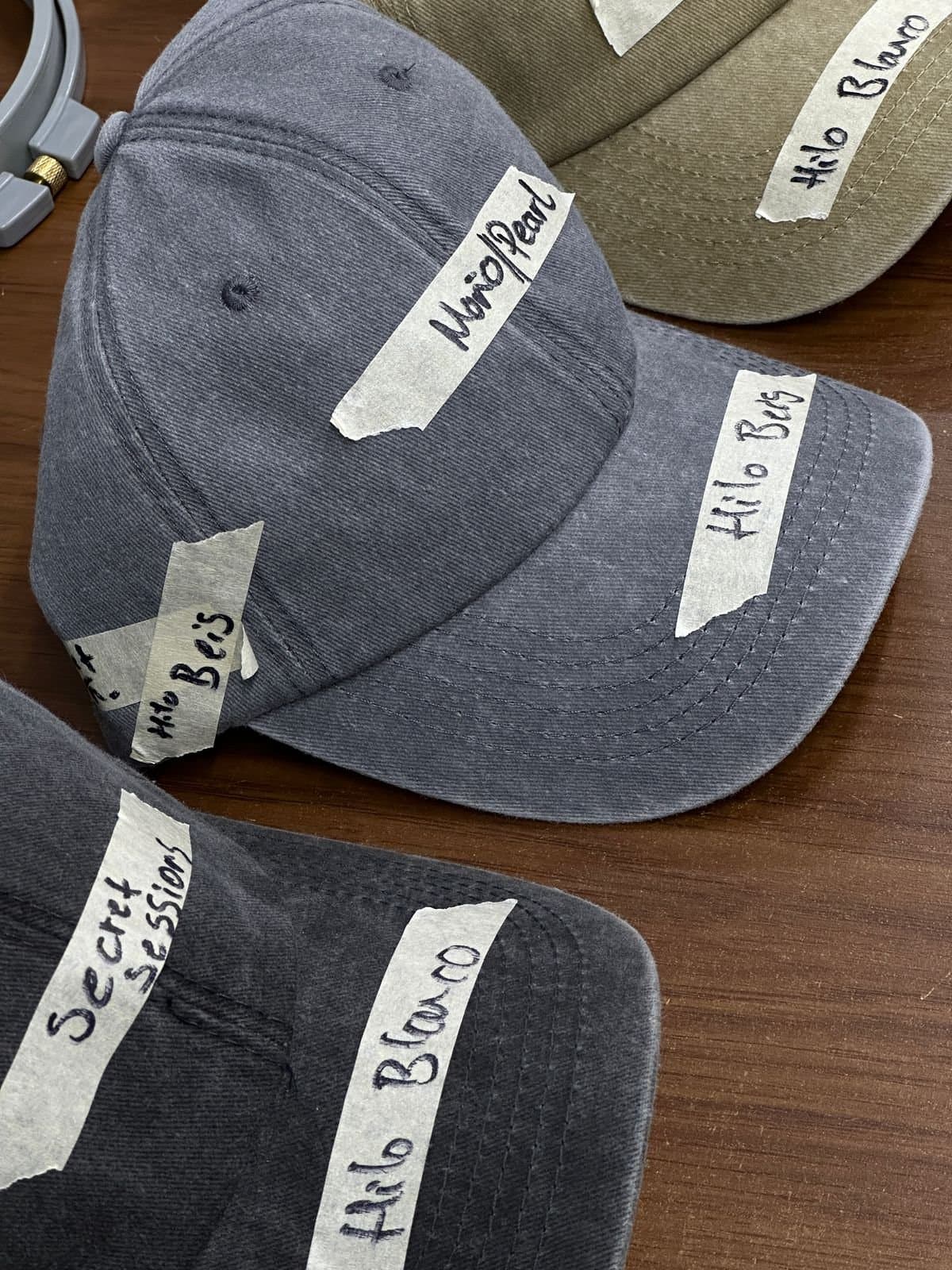 Merchandising producido por Merch Lab
